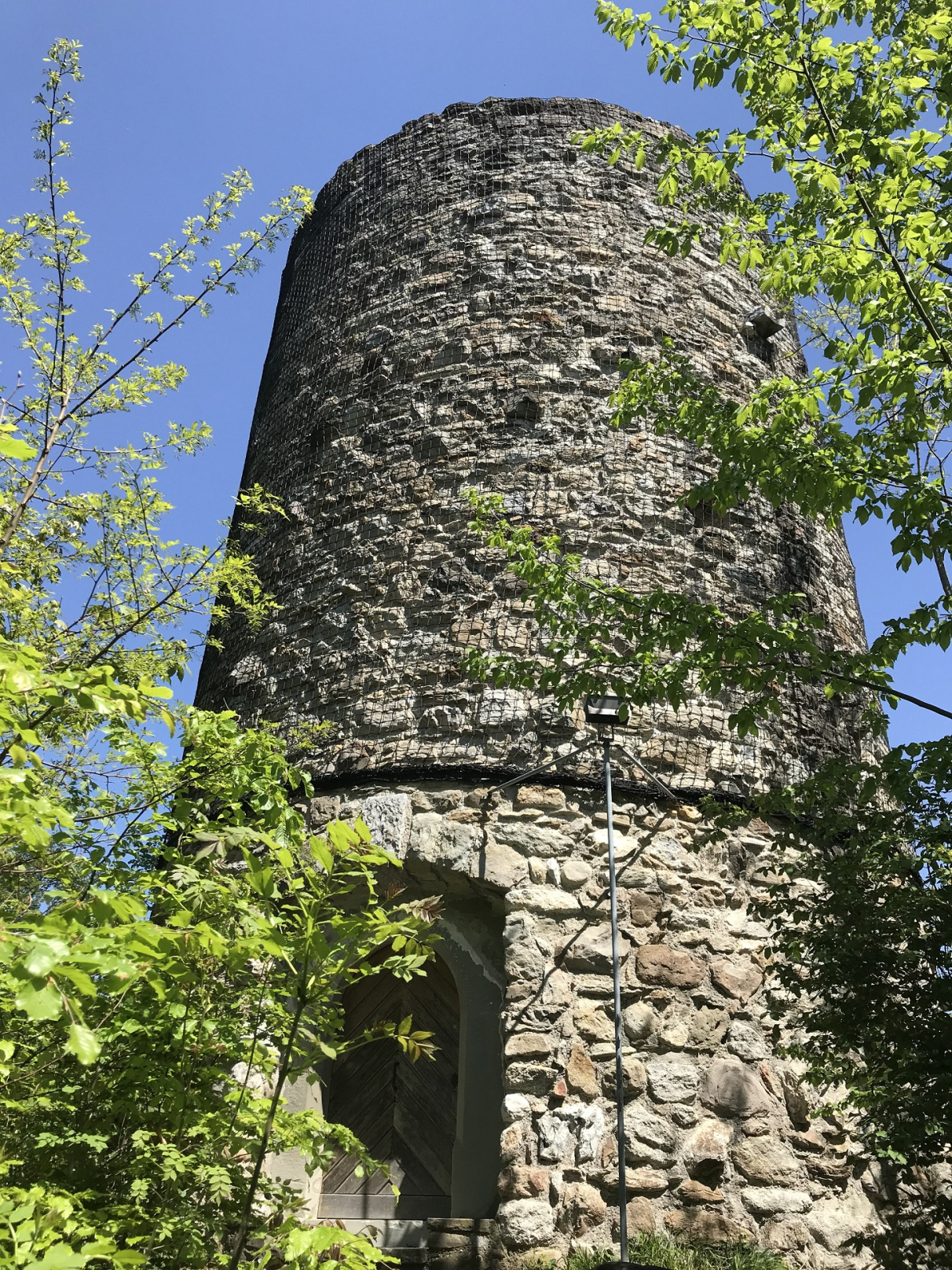 Sicherheitsnetz für Seeburg-Turm 